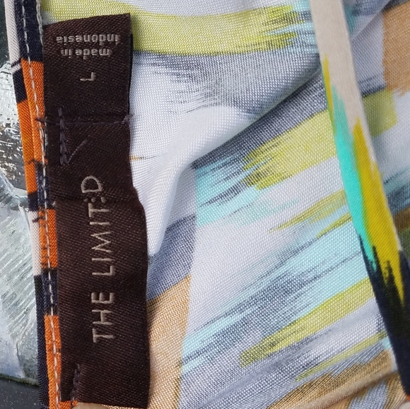 Geometric Top - Picture 4 of 4